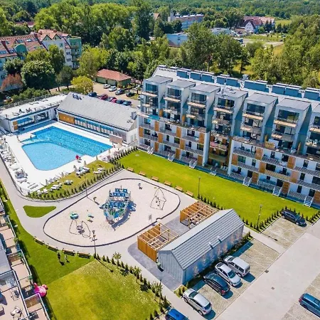 Oaza Kolobrzeg-podczele Kompleks Feniks Basen Silownia Jacuzii * Kolobrzeg